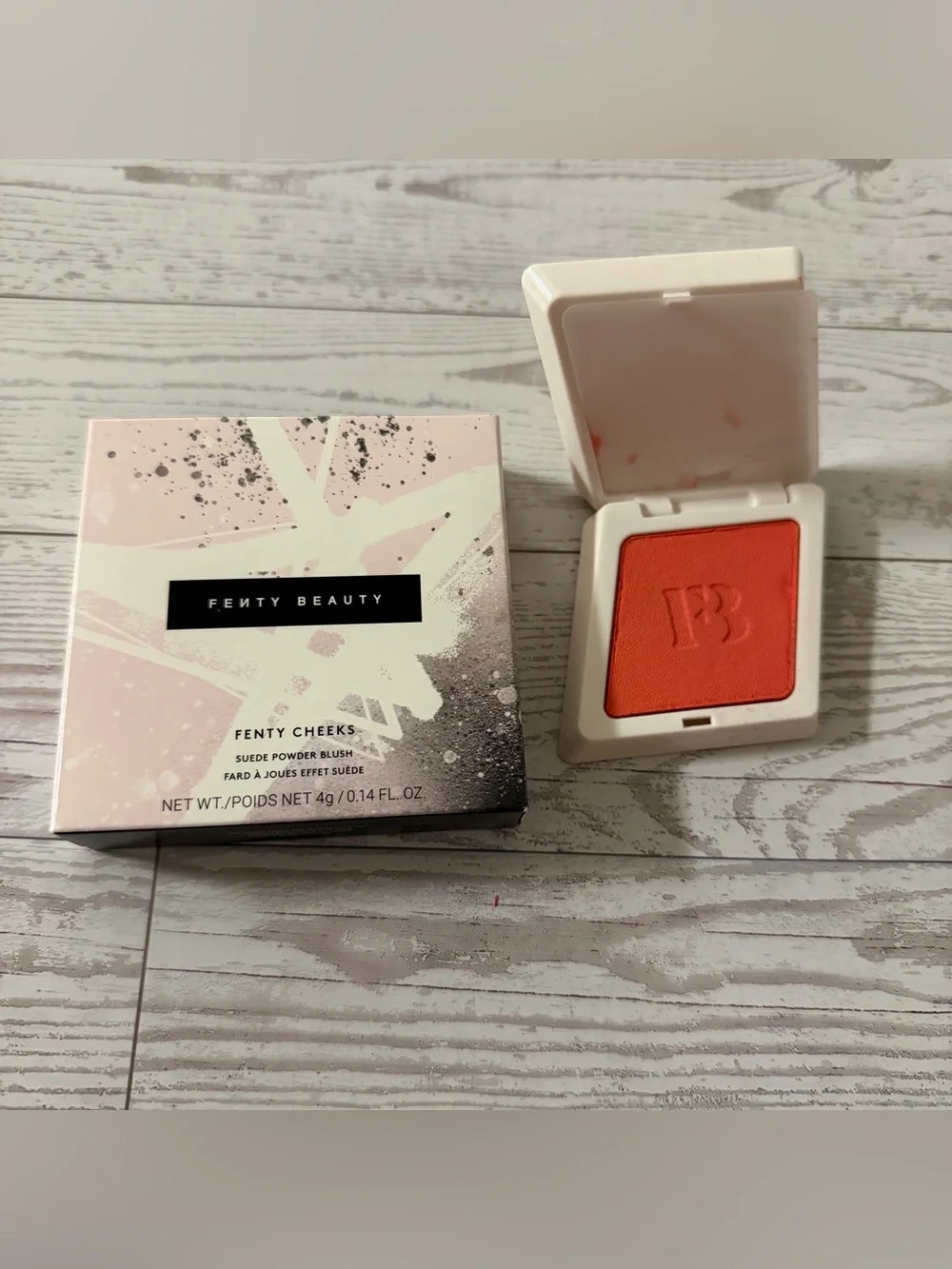 NIB Fenty Beauty Cheeks Suede Powder Blush Lolly Poppy Matte Coral Makeup